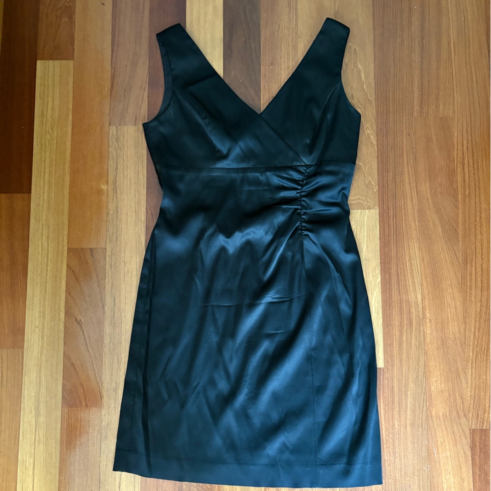 Donna Ricco Black V-Neck Mini Dress